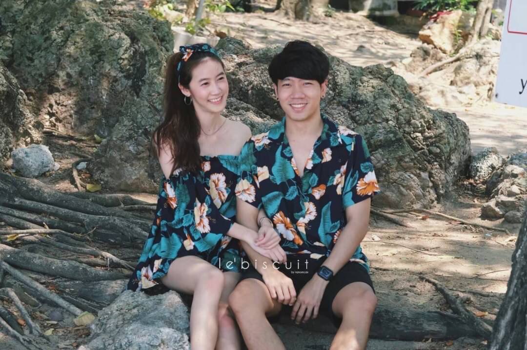 Everyday_Clothe's tweet photo. งานคู่มาใหม่ ได้ถึง 3ชิ้นด้วยกัน
เสื้อเชิ้ตฮาวาย+ปาดไหล่ + ผ้าผูกผม เนื้อผ้าสปันใส่สบายมากกก ลายนี้คนถามหาเยอะมาก รีบมาจับจองนะค้า💝💝
ขนาด
เชิ้ต
อก 46"
ยาว26"

ปาดไหล่
อก 38-44
รอบแขน 10-20
ยาว 18
300 https://t.co/LUFOvZ5MOy