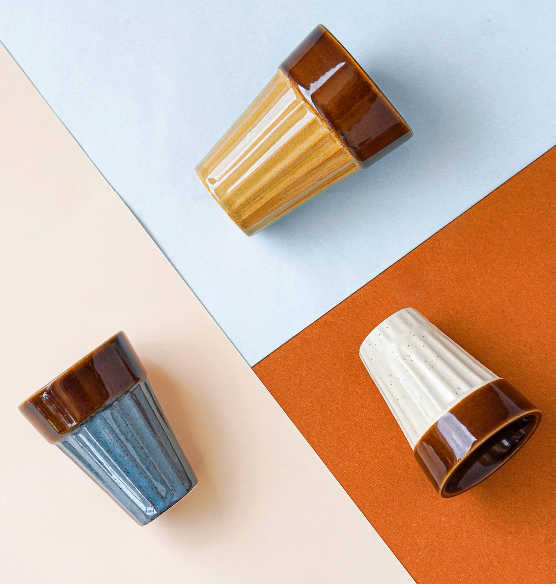 AmalfieeC's tweet image. Winter comes within and lot of flavours!!
And enjoying winters is always incomplete without eating hot munchies and a sip of your favourite tea.
Make your tea time a little more funky with this quirky popsicle glasses.
.
.
.
#amalfiee #popsicles #teatime #glasses #quirky