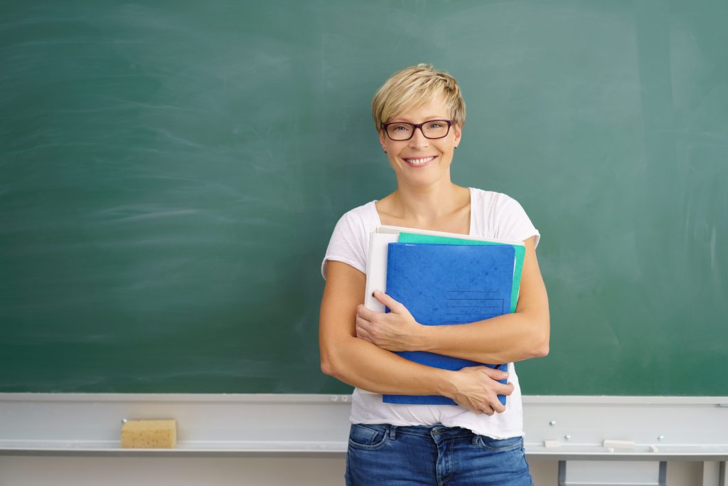 𝗦𝗰𝗵𝘂𝗹-𝗪𝗟𝗔𝗡 𝗳ü𝗿 𝗟𝗲𝗵𝗿𝗲𝗿:𝗶𝗻𝗻𝗲𝗻 
Klausuren stellen, korrigieren, Unterrichtsvorbereitungen, AGs... Sie haben neben dem regulären Unterricht noch so einiges zu tun. 
Warum unser Schul-WLAN für Sie gemacht ist 👇
bit.ly/3GnZLIh
#twlz #itadmin #schulwlan