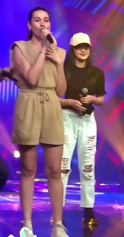 JulesxRayver's tweet photo. Bea x Julie when?
#JulieAnneSanJose #BeaA 🙏 https://t.co/u1s8D416l7