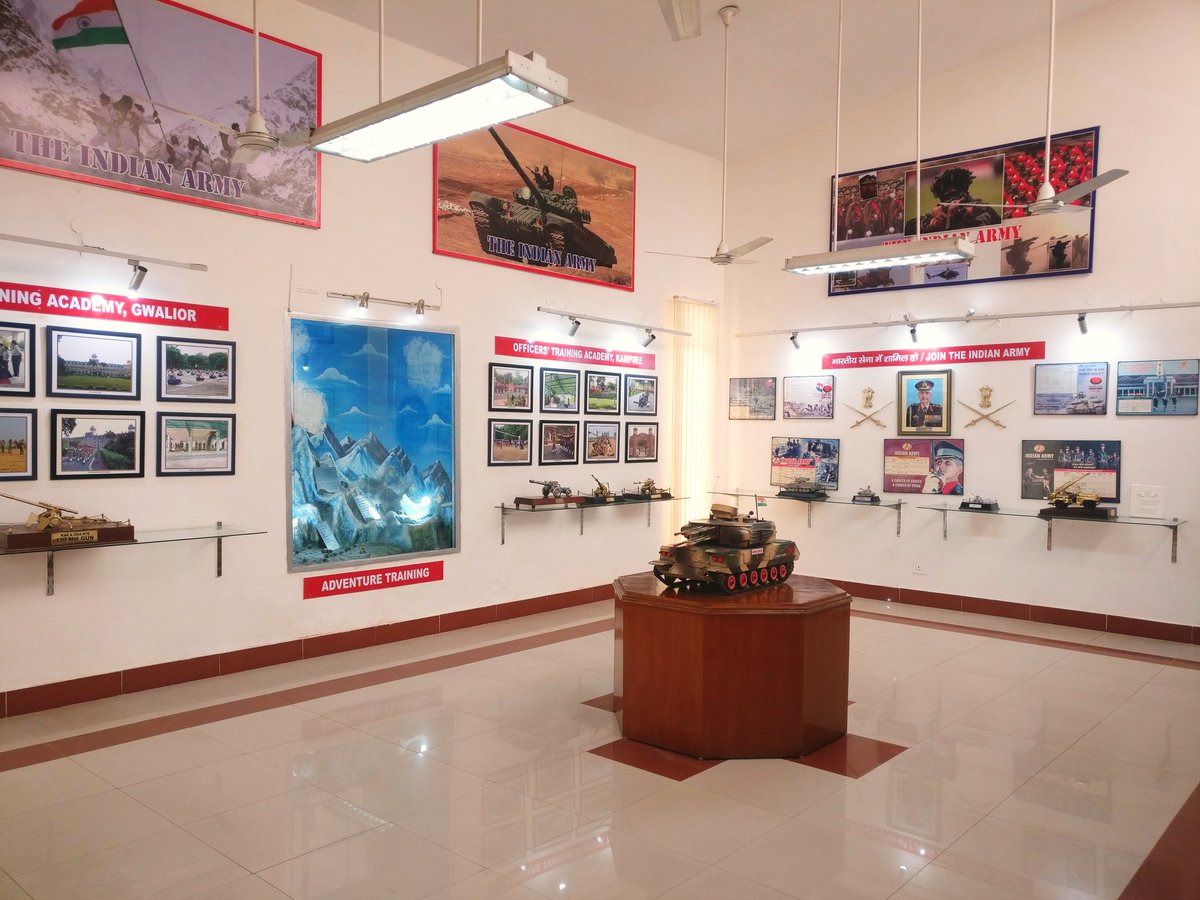 HQ_DG_NCC's tweet photo. The #NationalCadetCorps 'Hall of Fame' consists of 4 rooms dedicated to the activities of NCC, Army, Navy &amp; Air Force wings respectively.
The entrance lobby showcases the messages of National Leaders &amp; also the Roll of Honour of recipients of Raksha Mantri Padak &amp; Commendation. https://t.co/GLOdt8r0il