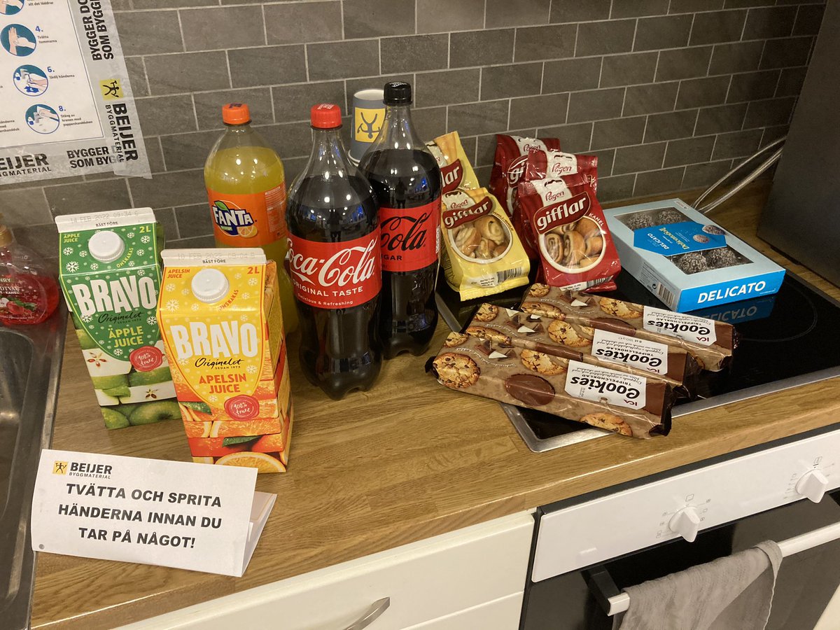 bandyzocke's tweet photo. Är magen glad så är kroppen glad... #inventering #pappafixar https://t.co/dSjPjFgKsI