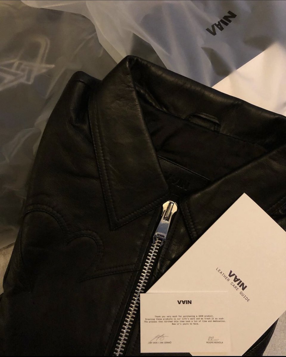 vain_company's tweet photo. https://t.co/YfV1qSm01x We have still a few VAIN Cornea Leather Jackets available on the website.
#VAIN #JIMIVAIN #VAINBYJIMIVAIN #ASTIGMATISMSS22 https://t.co/90TryaEkLw