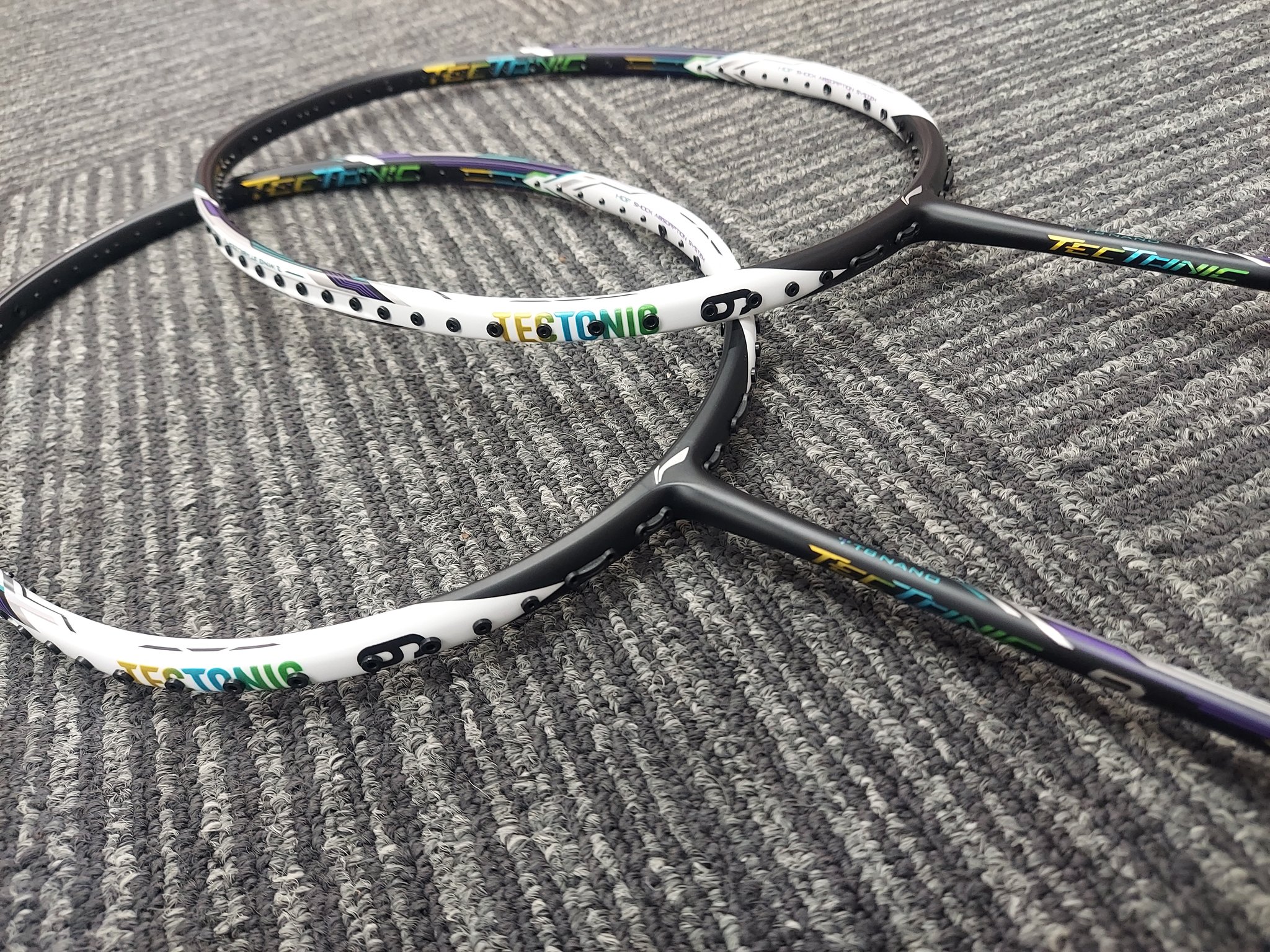 LI-NING TT9 TECTONIC 9 テックトニック 9 バドミントンラケット