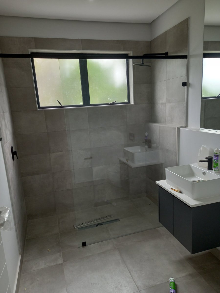 km_frameless's tweet photo. Did you know that you can get a full frameless shower glass installation for your bathroom and replace the old  looking panels....

Contact us today for your free quote.
Whatpp us  or call 0655611058
#DJSBU
#FetchYourBody2022
#DelightEveryMoment #AvailJaksel https://t.co/JCAjSB5xBp