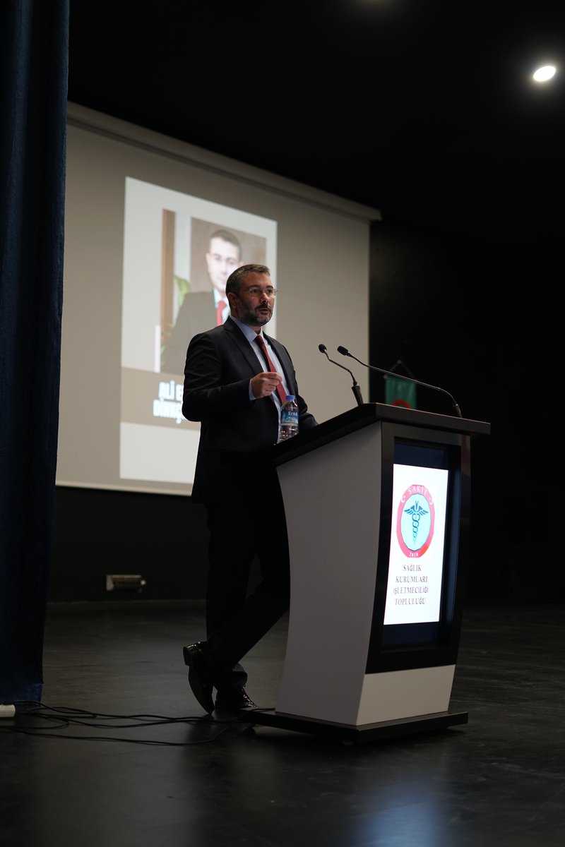6 Ocak 2022 tarihinde gerçekleştirmiş olduğumuz Sağlıkta Kariyer Zirvesi adlı etkinliğimizde katkılarını gösteren hocalarımız ve konuşmacılarımıza teşekkürlerimizi sunarız ✨