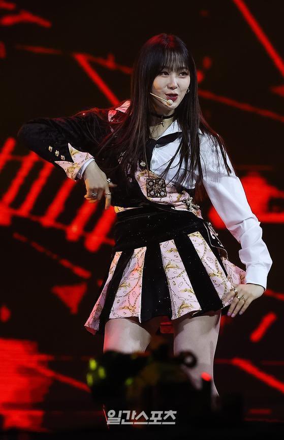 FIk_v9SWUAU53xA?format=jpg&name=900x900