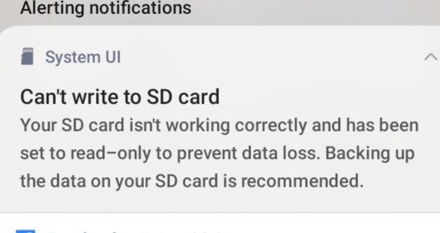 EmmaGibson95's tweet image. Random advice tweet....anyone know what this means and how to fix? @SamsungMobile @EE #samsunghelp 😂😂