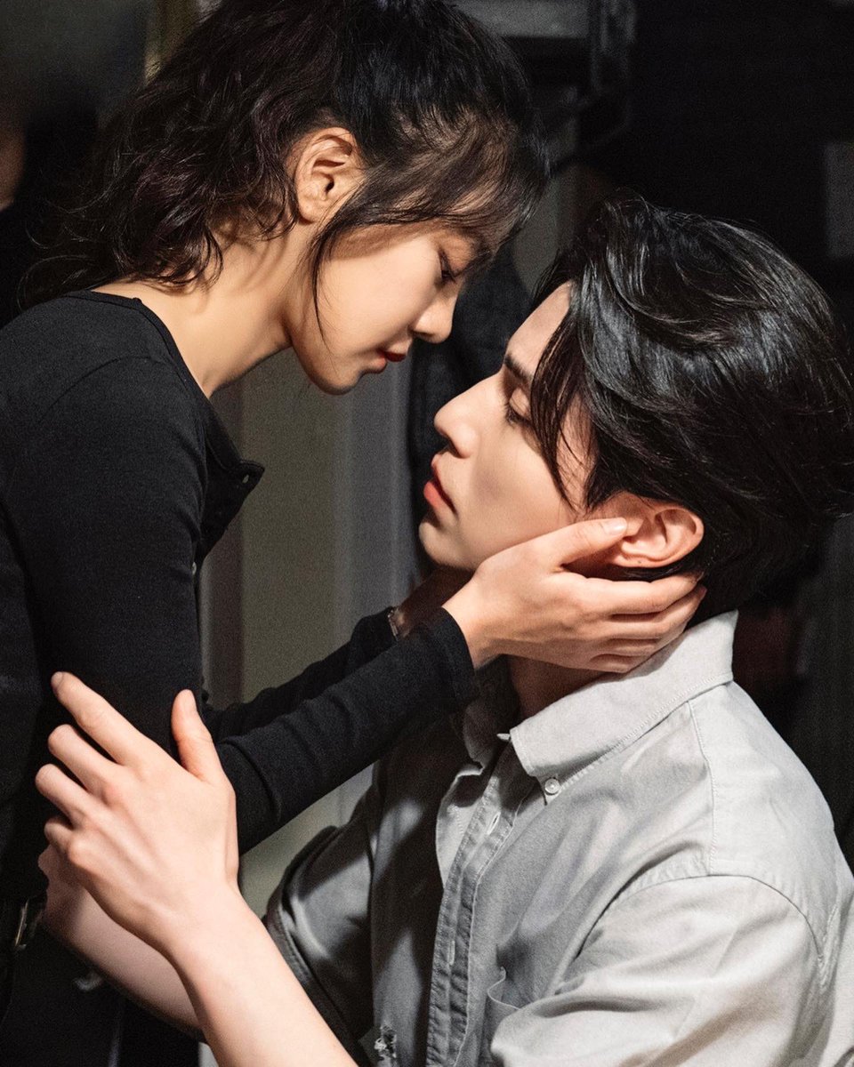 Episode 7 of Bad and Crazy was awesome and the kissing scene was