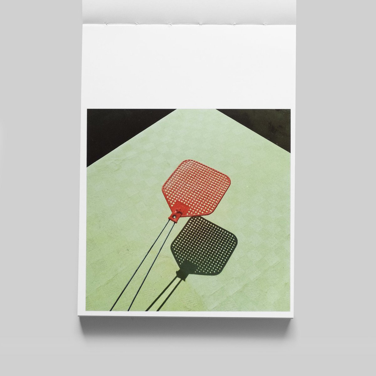 This is my second #book published by <a href="/SKINNERBOOX/">SKINNERBOOX</a>  “The rainbow is underestimated” is a visual training novel that comes after a long period of editing on the #images #produced by me in the last 5 years 2013-2018

February 2019
Edition of 600
240 pages
12x16,5cm