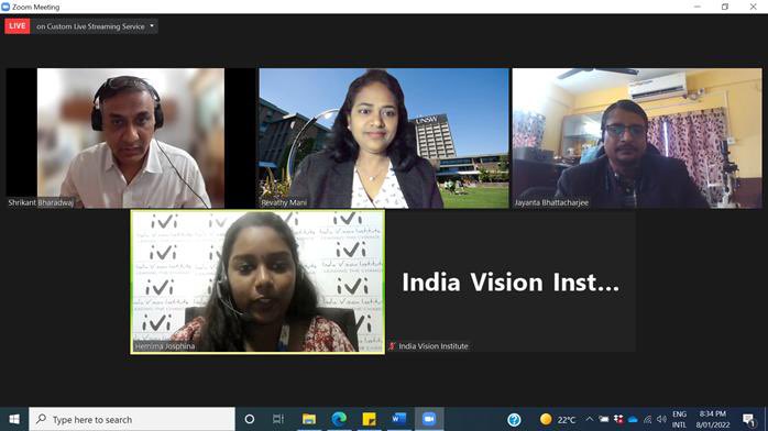 Revathy__Mani's tweet photo. What an exciting way to start 2022 🤩… so proud to be one of the two Panel members for Studometry’22 session today conducted by Indian Vision Institute on Career Choices for Higher Degree Research Optometry Students @OptometryIndia @UNSWoptomvsci @UNSWMedicine @ARVOinfo https://t.co/bjzms0yqBp