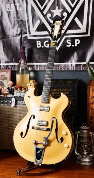 さきほどテレビで『緑黄色社会』のボーカルさんが使ってたブラスト