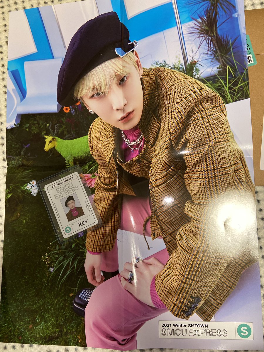oneworld89's tweet photo. 2021 Winter SMTOWN 
SMCU EXPRESS SHINee ver
ポスター・PassCard交換希望

【譲】KEY、キーくん
【求】同種 ONEW、オニュ、オンユ

硬貨ケース＋スリーブ＋防水対策にて郵送📮での交換お願いします
条件の合う方おられましたらよろしくお願いします🙇‍♀️
#SHINee 
#ONEW  #KEY  
#SMCU_EXPRESS https://t.co/eXimYItk5W