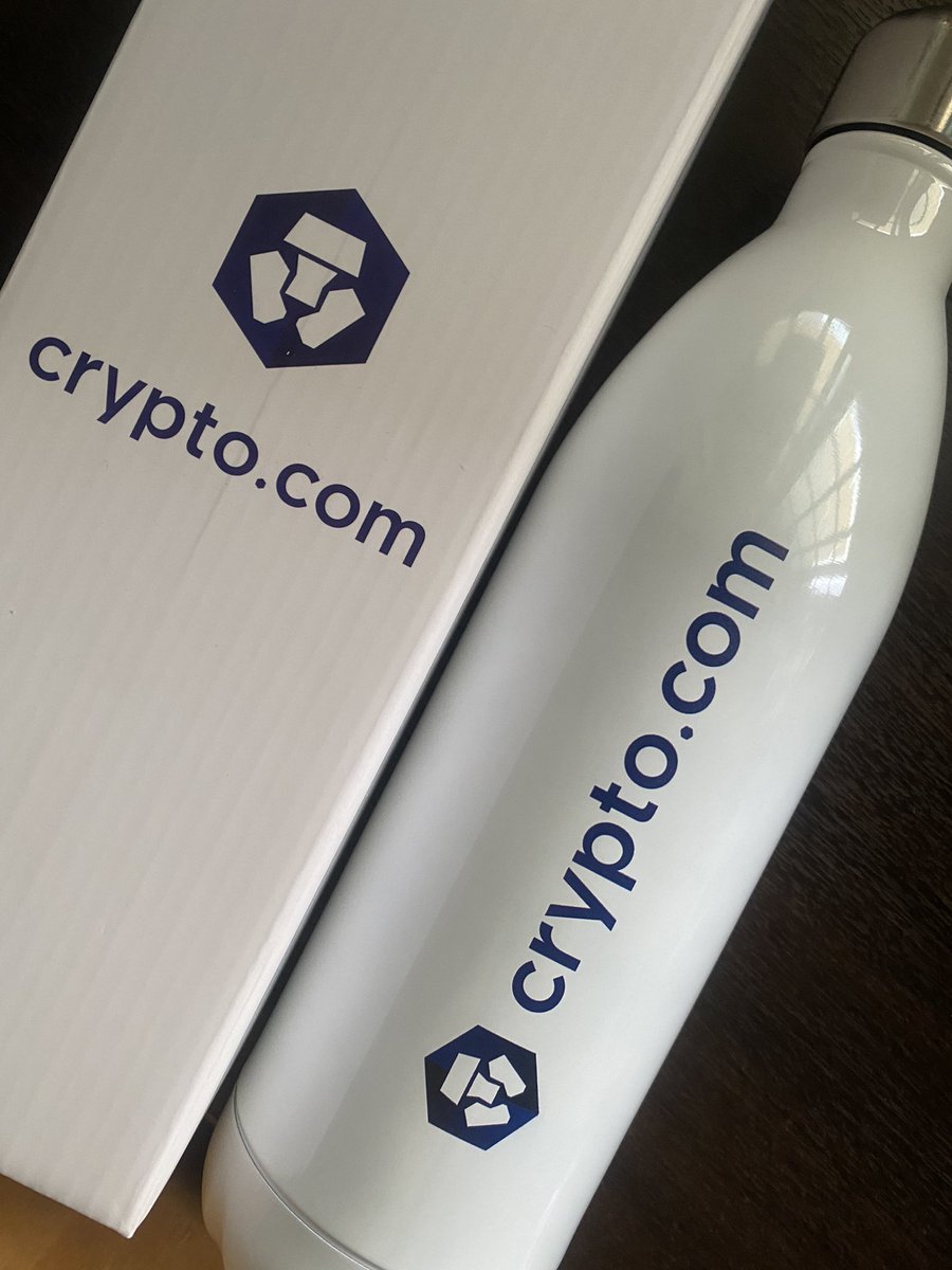 kimjzkim's tweet photo. Thank you @cryptocomnft @cryptocom for the MANENET giveaway swag! Appreciate it and hope there is more to come. FORTUNE FAVOURS THE BRAVE. #FFTB https://t.co/VfytlzYckX