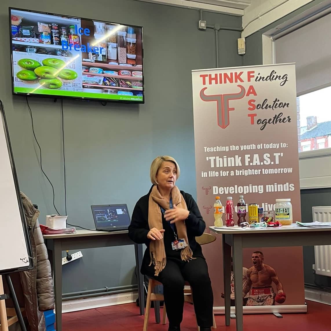 MartinMurrayBox's tweet photo. Great first day back of the #ThinkFast pilot programme.
Quality session on Diet & Nutrition by Stephanie Wignall from Public Health.
Massive thanks to @sthelenscouncil who have delivered in every way
#ThinkFastAcademy #FindingASolutionTogether #KnowledgeIsPower #AwarenessIsKey https://t.co/Y4NLI8Yhyx