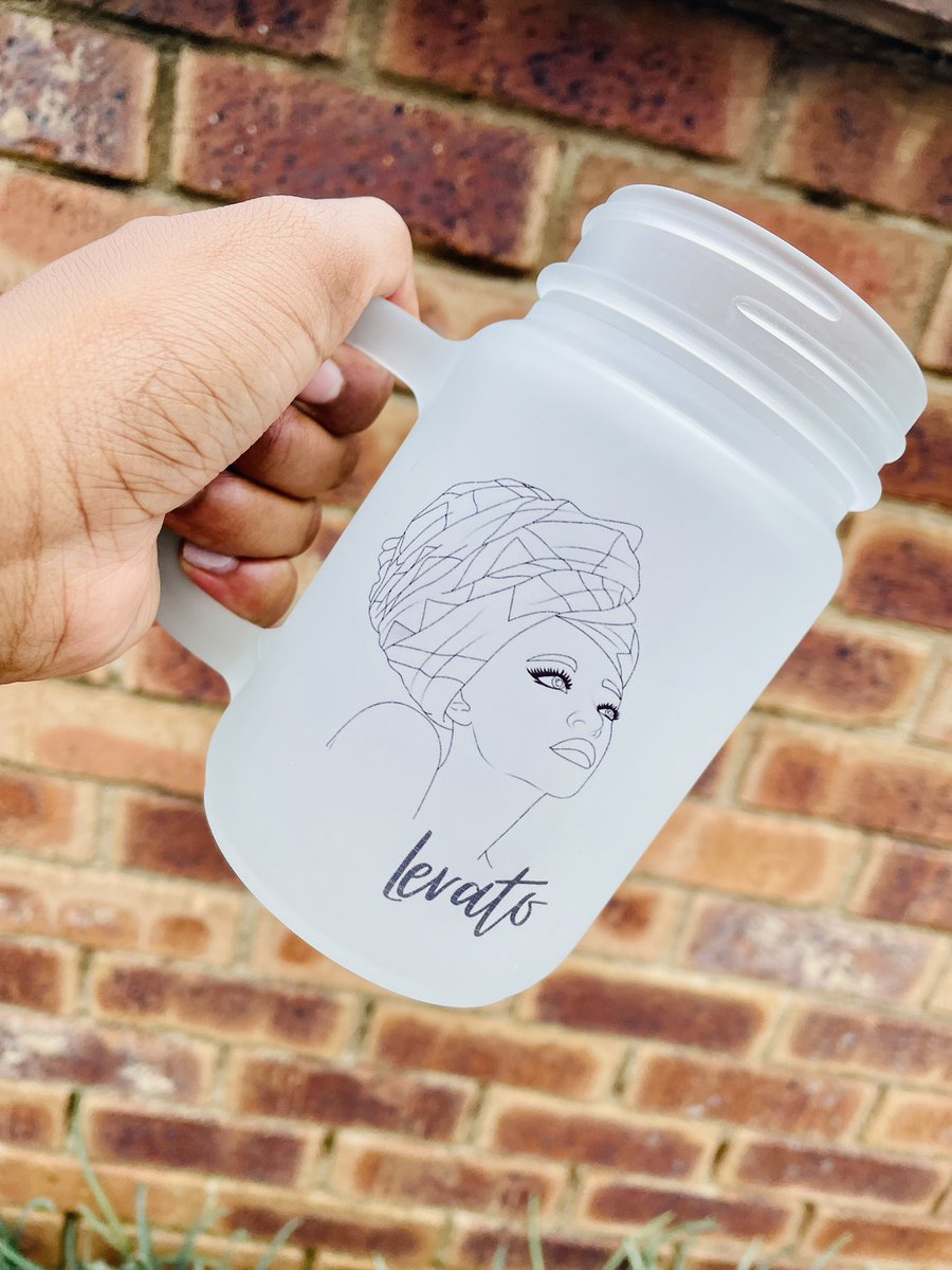 Lerato_Mampai's tweet image. My products 

instagram.com/white_mugs/