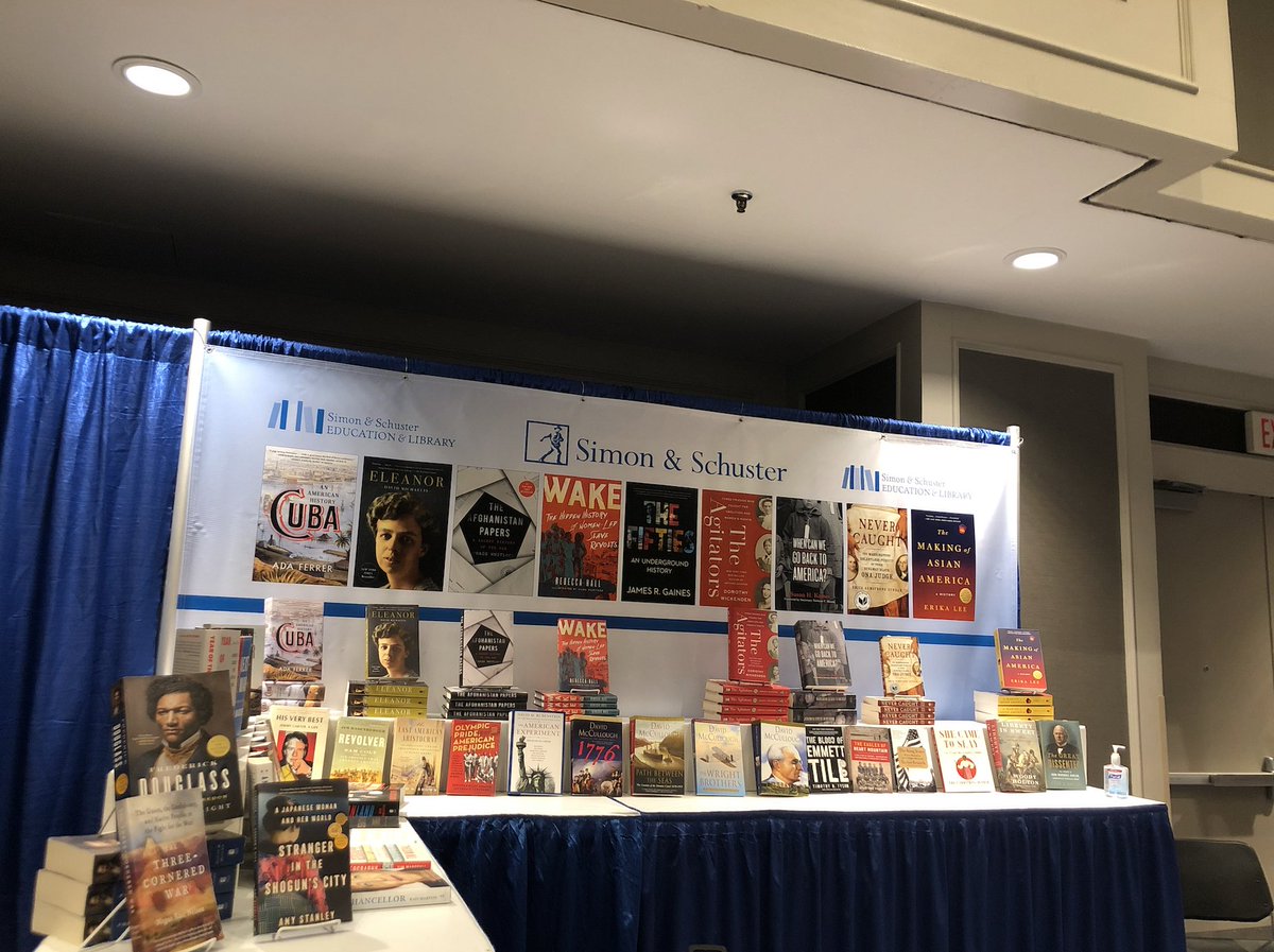 SSHigherEd's tweet image. #AHA22!! We're here and have new and recommended History titles for you! Stop by booth 122 for a complimentary review copy.