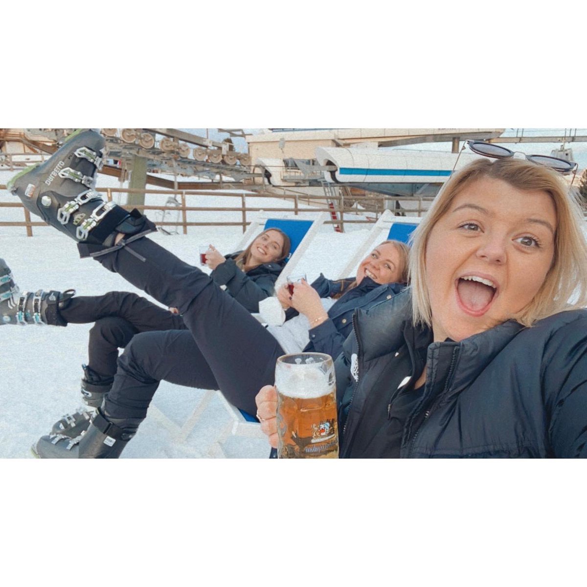 I feel so grateful to have been able to go home for the Christmas holidays, as well as explore another area of Italy. 🌍 #IDefinitelyCannotSki #InternationalTeaching #travel