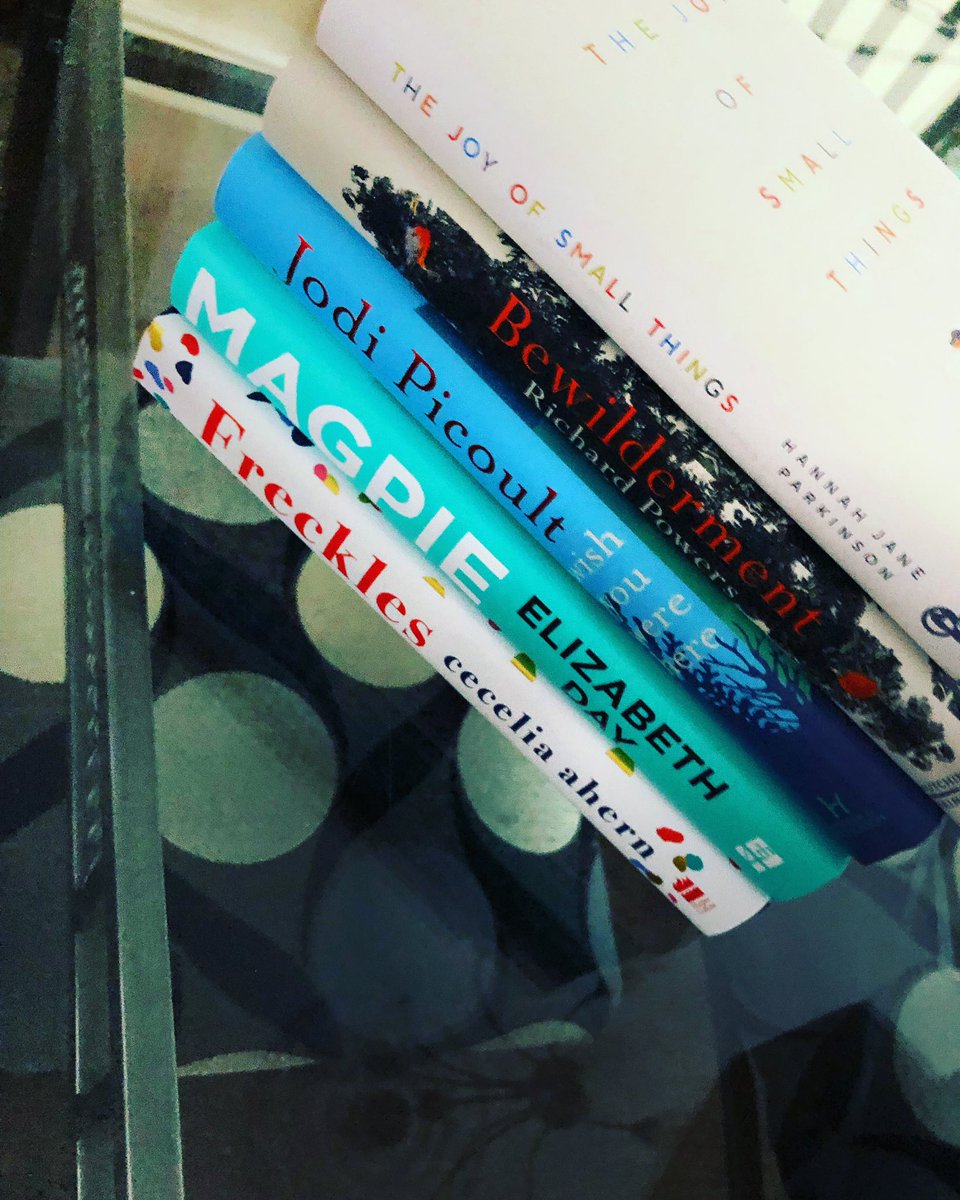 BookreviewsKels's tweet image. My Waterstones delivery arrived today! 🤩 I’m so excited to get stuck into these! #bookdelivery #bookcontent #books #bookworm #waterstonessale #waterstonesdelivery #booktwt #BookTwitter #booktweet #bookcommunity