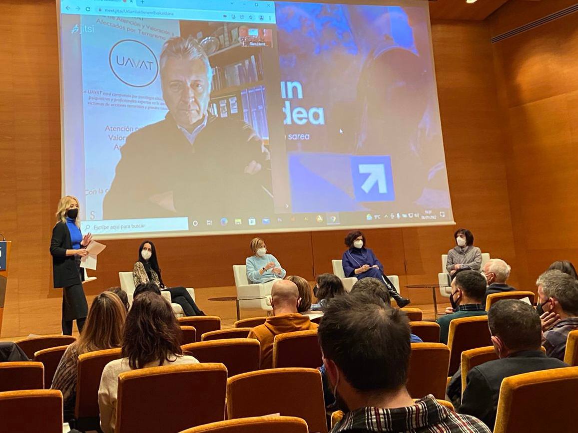 Òmnium Cultural tweet media