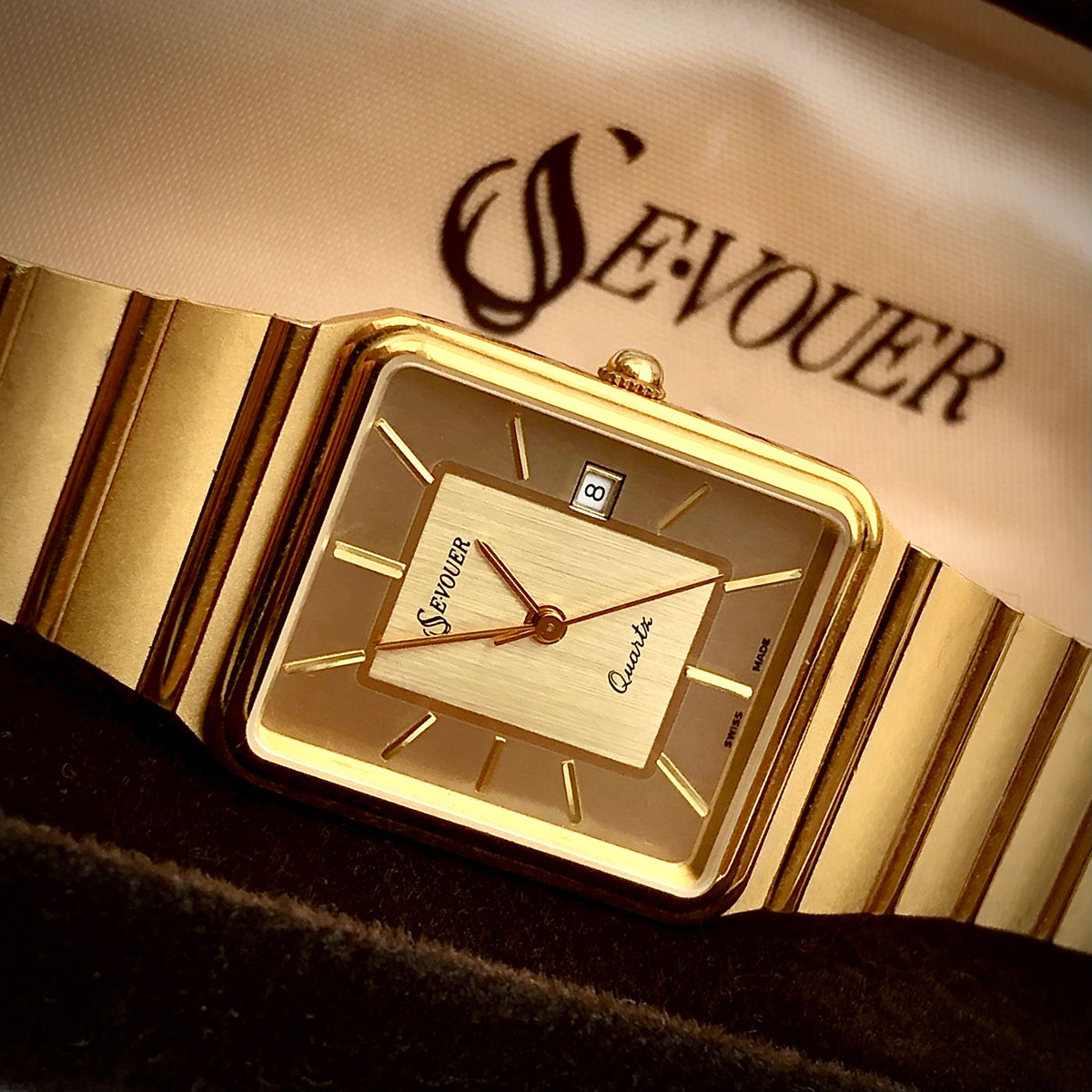 HardcupRU's tweet photo. Se•Vouer ref.1712-087
https://t.co/kAtqkNkmch
#collection #watch #swissmade #goldwatch #sevouer #80s #80е #dresswatch https://t.co/vL5lytNcZH