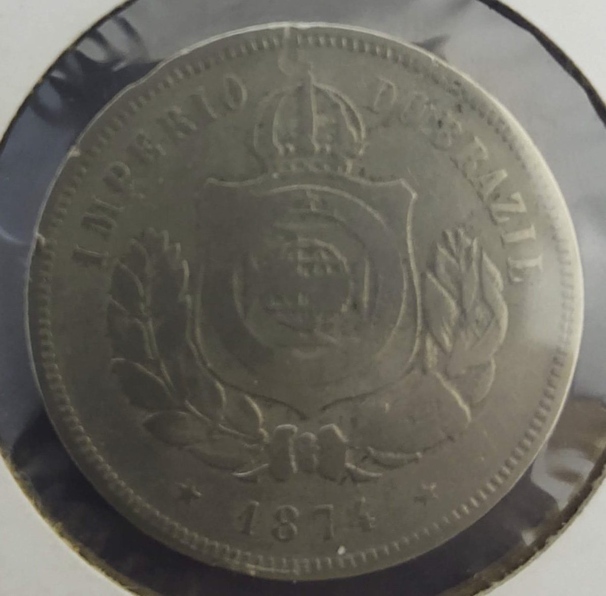 200 RÉIS - 1874
BRASIL - IMPÉRIO
CUPRONÍQUEL
Fundo Liso
ø32mm - 15,00gr.
Reverso tipo moeda
R$ 50,00 + FRETE
#moeda #moedas #moedasdobrasil #moedasantigas #moedadebronze #imperio #numismatica #colecionador #coleçaodemoedas #colecionismo #coin #coins #coincollection #numismatics