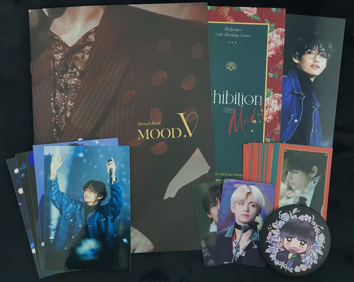 MANGGAECLOUD_'s tweet photo. 예쁜 태형이가 가득해서 좋았던 전시회💜
럭드 액자 당첨되신 분 계셨어서 쫌 부러웠....ㅋㅋ
트레카 2장 모자라서 드볼 못 한 건 넘 아쉬웠지만, 그건 워낙 똥손이라 이젠 놀랍지도 않은 일🤣
전시회 열어주셔서 너무 감사드립니다😊
#mood_Vday #moodv #무드뷔 https://t.co/Xr6DalOigl