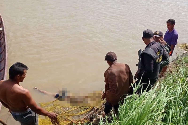 SoyNuevaPrensa's tweet photo. #Hallaron #Ahogado a un #Reo #Venezolano que había #Escapado de prisión, según #Ong - https://t.co/QS4og4ZYLy
#SoyNuevaPrensa #Prision #Featured #Sucesos https://t.co/mCtsdQZsJo