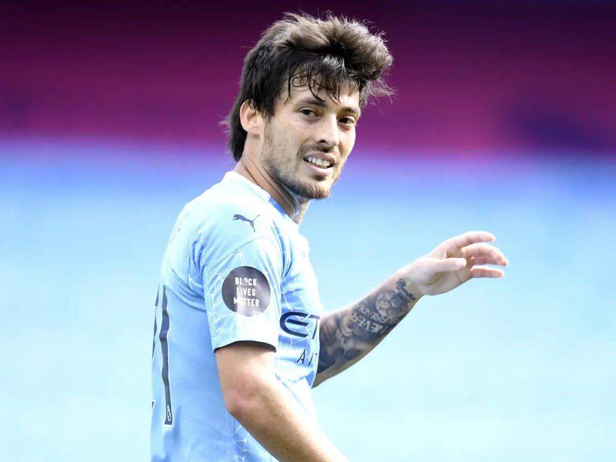 Happy birthday david silva. 