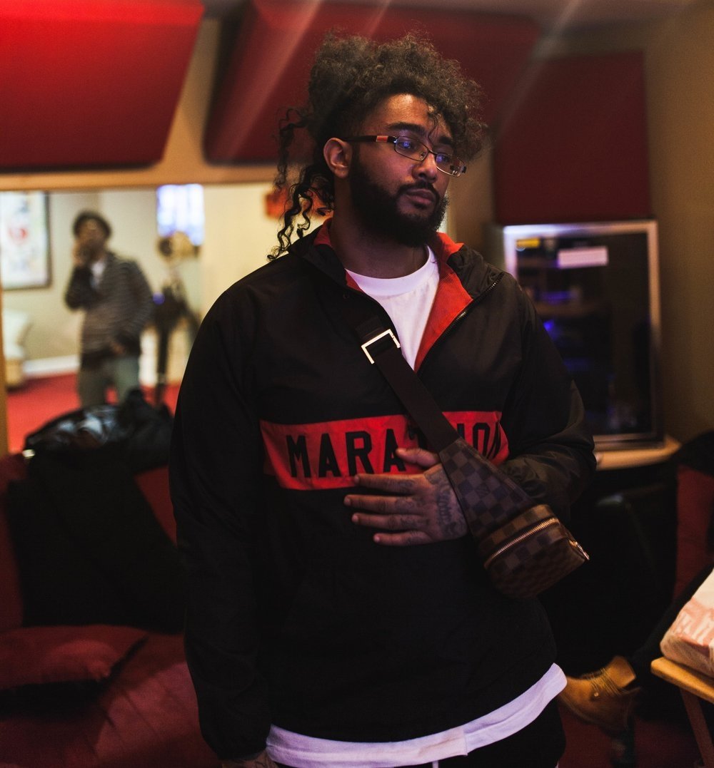 RuFanValee's tweet photo. Премьера трека/клипа - "Trident" 🔱

🎹: CHASETHEMONEY

🎤: @valee 

➡️fp: https://t.co/SZXL9VG9Wr

#valee #chasethemoney https://t.co/7nROGaZ2LO