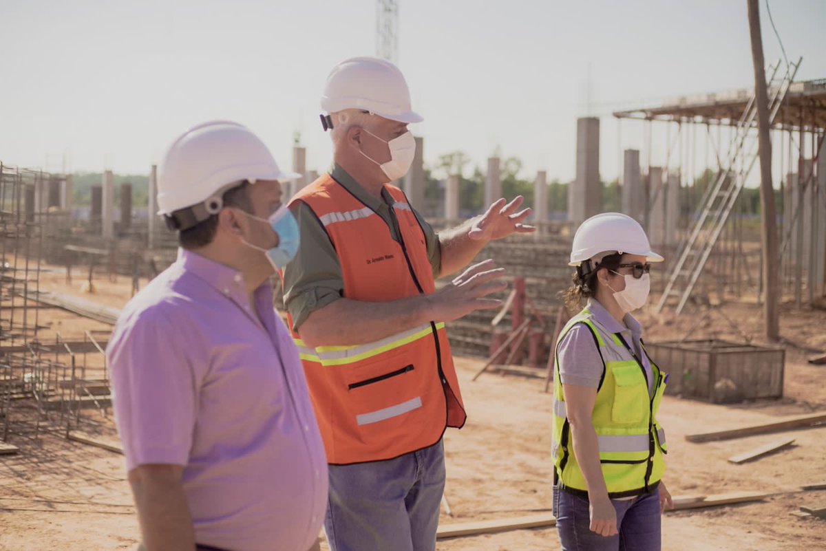 ArnoldoWiens's tweet image. GRAN HOSPITAL DE CORONEL OVIEDO | Esta mañana pudimos apreciar junto al ministro @MarioVarelaMDS los avances en la construcción de este Hospital de Alta Complejidad @mopcparaguay @msaludpy @MaritoAbdo