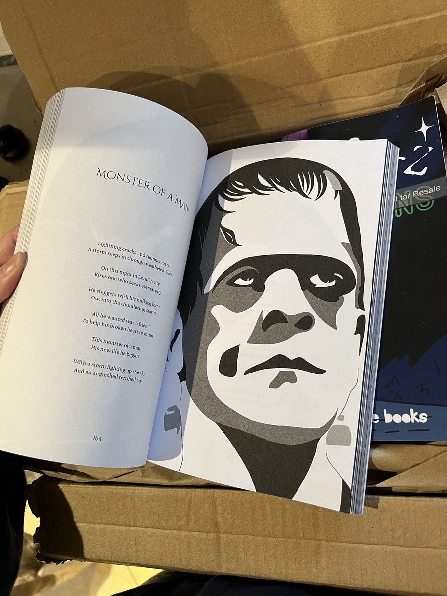 RavenDrakeBooks's tweet image. Copies of A ‘Symphony’ of Horror have arrived as well as the proof copy of Monsters A-Z: Aliens. 

Signed copies of A ‘Symphony’ of horror are available, each one comes with a random A4 art print from the book. DM or call email for more info. 
#WritingCommunity #ArtistOnTwitter