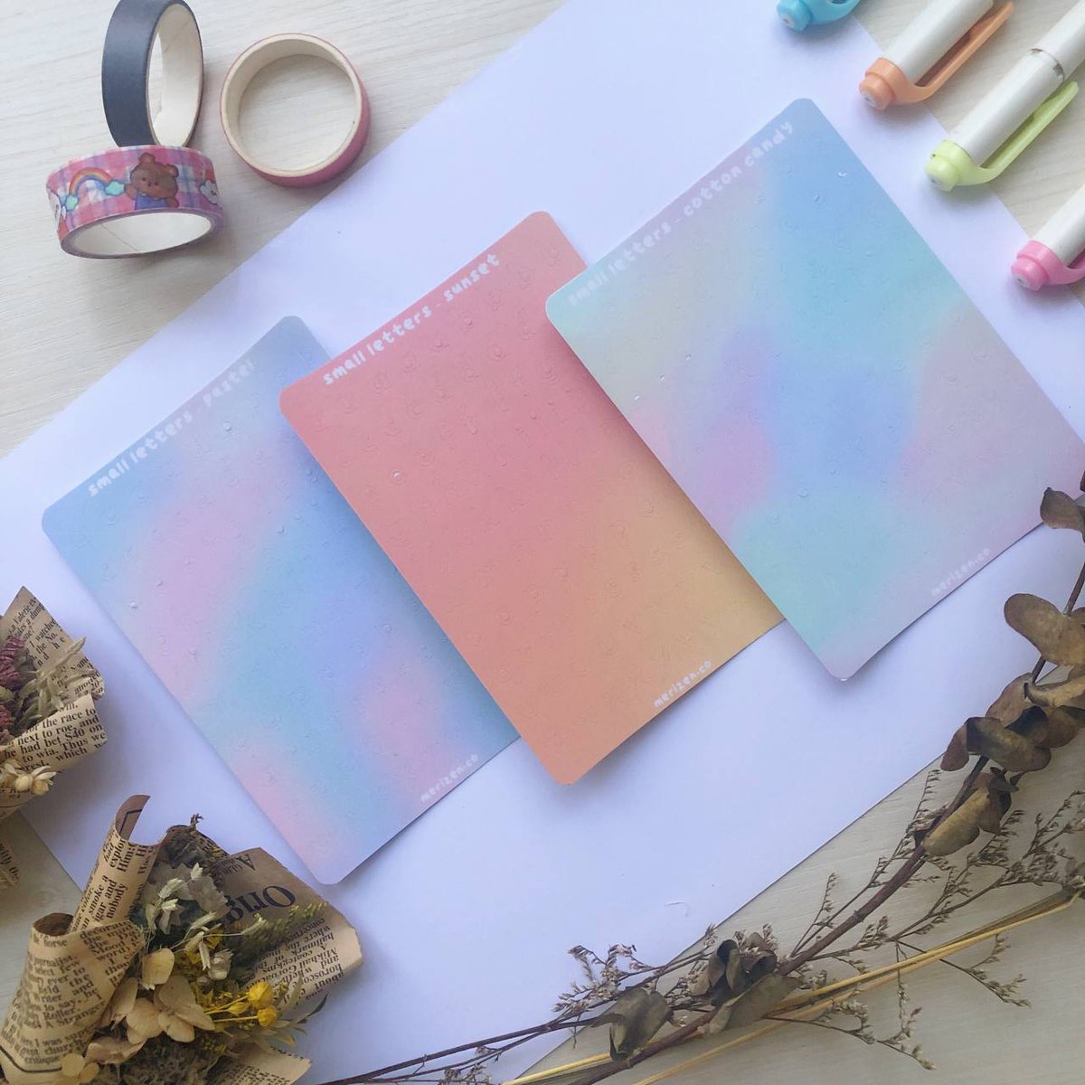 merizen_co's tweet photo. ꒰ product drop pt. 3 ! ꒱

   𓍯 introducing our mini sticker sheet designs: capital letters, small letters and numbers with 3 variations, pastel, sunset and cotton candy!🤍
   𓍯 sticker sheet size: 3.14 in x 4.81 in
   𓍯 perfect for decos or for your journal spreads!❤️‍🩹 #artph https://t.co/JQk968oXW3