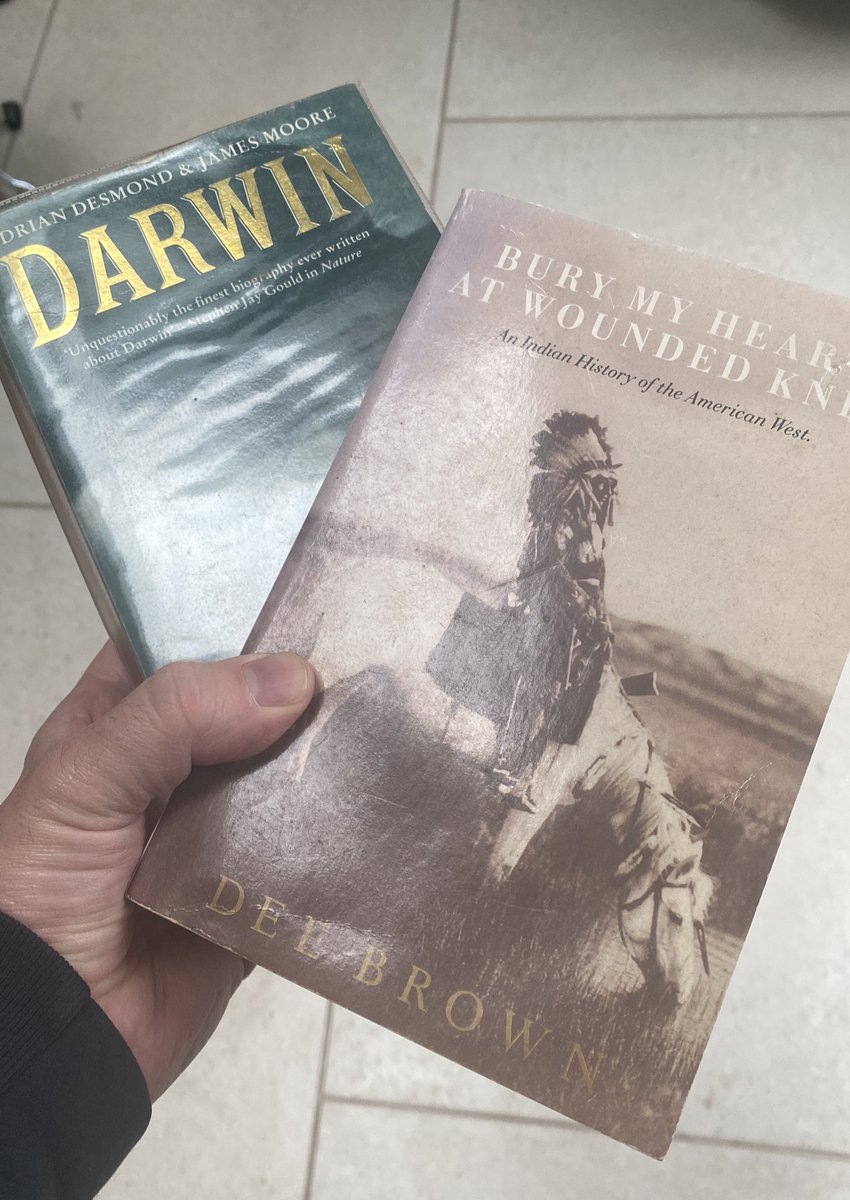 I’m beginning to realise that the <a href="/TheRestHistory/">The Rest Is History</a> 12 days of Christmas with <a href="/holland_tom/">Tom Holland</a> and <a href="/dcsandbrook/">Dominic Sandbrook</a> was just a gateway drug to owning more books.
