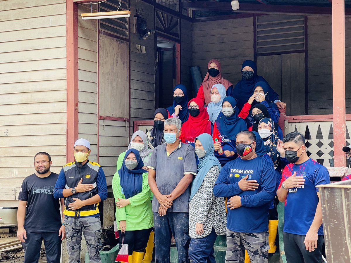 Alhamdulillah, syukur padaNya

موݢا رضا الله برسام کيت سموا
Terbaik team <a href="/THBM_HQ/">THB Maintenance Sdn Bhd</a> , team <a href="/Adnan90369221/">adnan</a> <a href="/JKRBentong/">JKR Daerah Bentong</a> 
<a href="/JKRCKMPB/">JKR Mekanikal Pahang Barat</a> 

In sha Allah😊
#kkrprihatin #jkrPrihatin