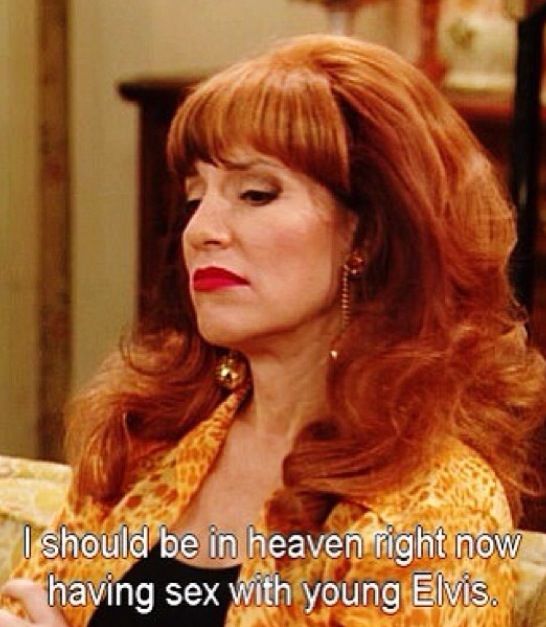 Hoy también cumple Elvis Presley y en su honor vuelvo a las sabias palabras de Peggy Bundy. 

Happy birthday, King. 