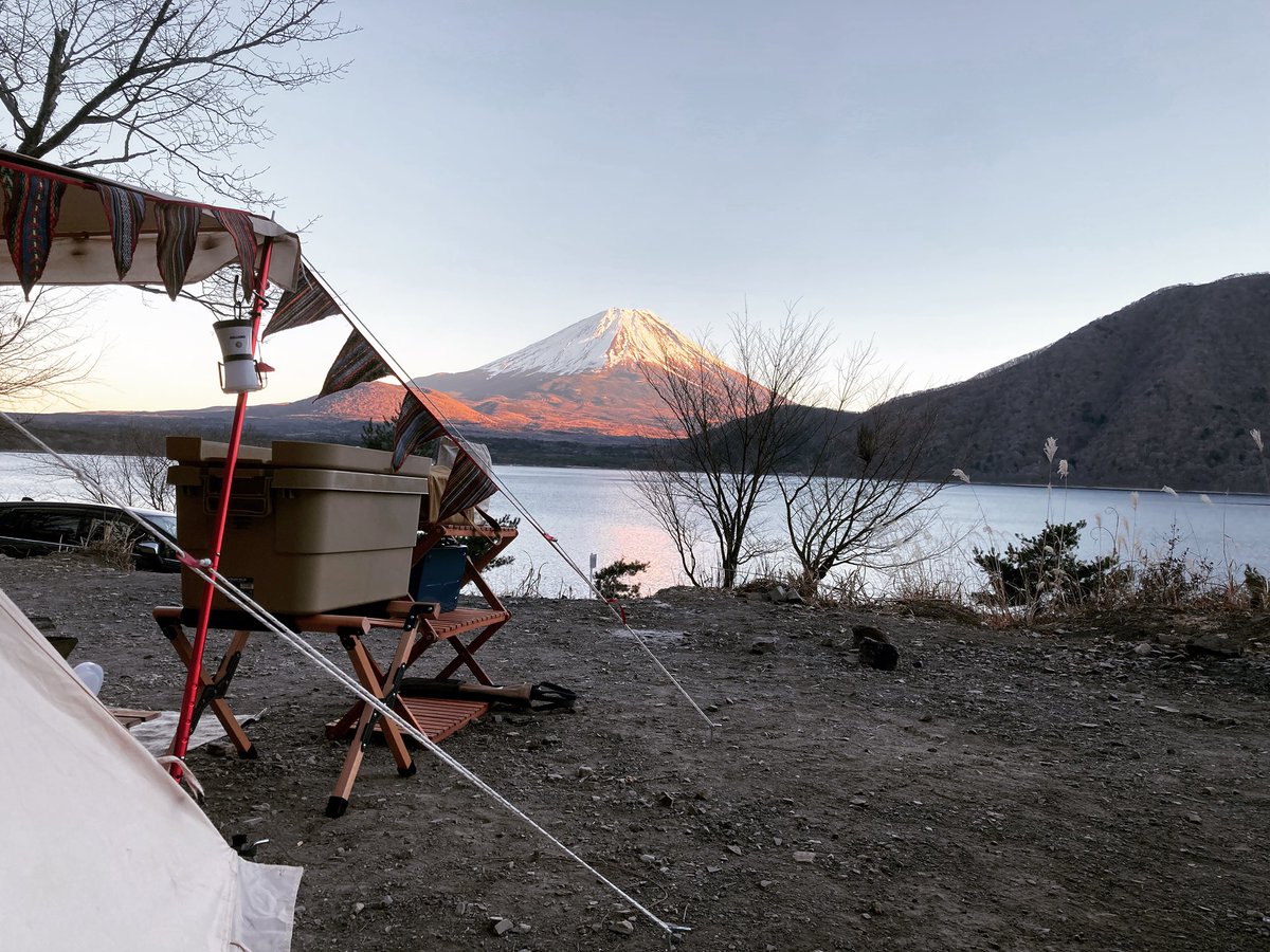 【キャンプ】人生で初めて赤富士見ることができましたー☺️大変綺麗で幻想的やったなー👍👍たくさん富士山から元気もらえました〜⭐️