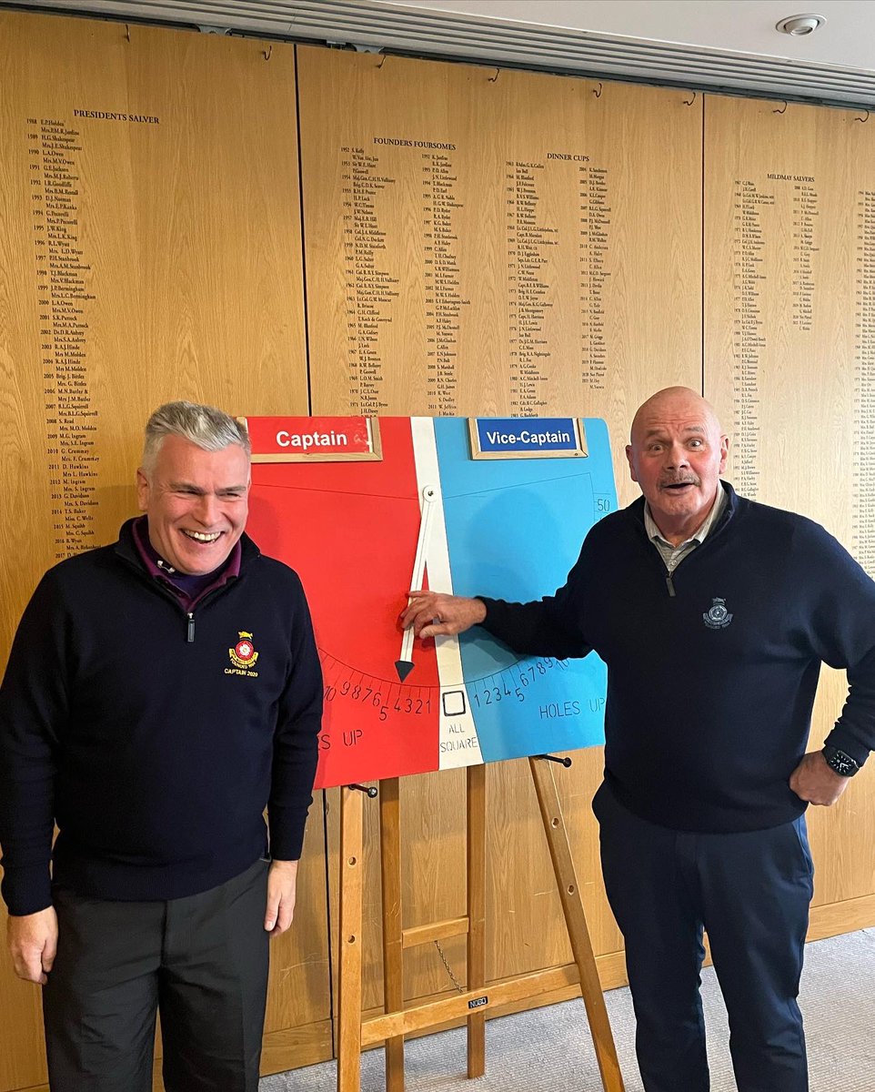 NorthHantsGC's tweet photo. Another memorable 👨🏻‍✈️ #Sarge v Vice 👨🏻‍✈️ @BobGamble133 with the Captain coming out on top  to finish his two-year stint in style! #captvvice #swingometer #nhgc https://t.co/onmEwwnFld