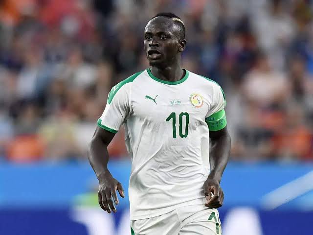 podcastretropus's tweet photo. Seorang dukun Benin bilang kalo ia mengirim jampi-jampi ke Mane jika dia bermain di piala Afrika tahun ini, sang pemain akan kena serangan jantung

Mane menjawab : saya hanya percaya kepada Allah https://t.co/p477Wxevlg