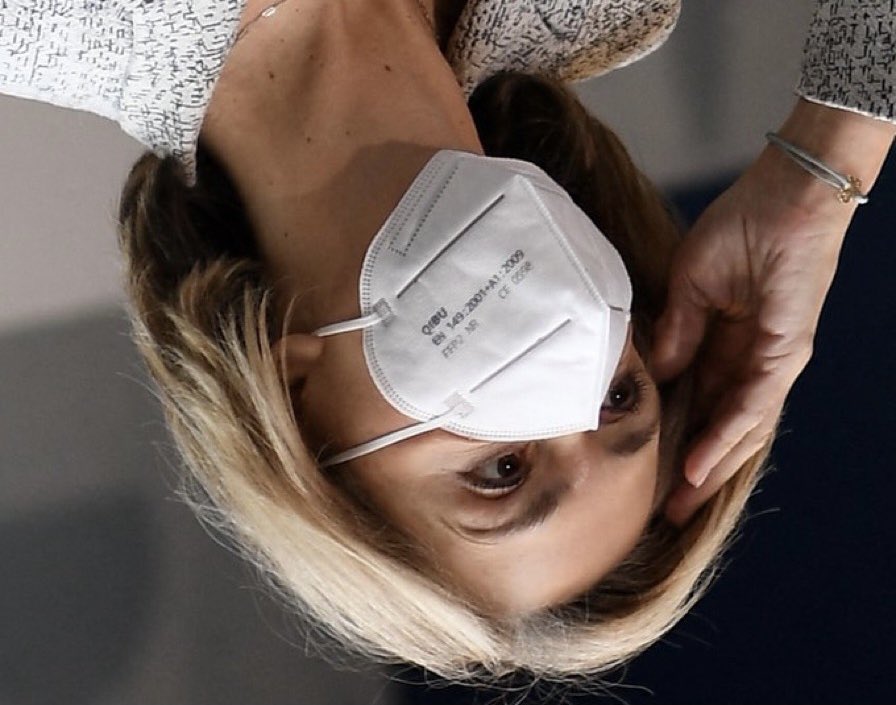 Clara Locher tweet media