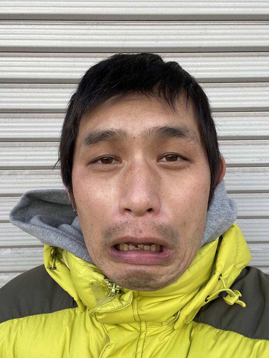 tokoton10's tweet photo. o(`ω´ )o とわりゃああああああああぁ〜っ!
散髪来たゼエエエェ〜ッ!
チョキチョキ…
コレが…
こうっ!
I had #haircut
#gypsyway
#ノーフューチャー https://t.co/GuPslZcqPF