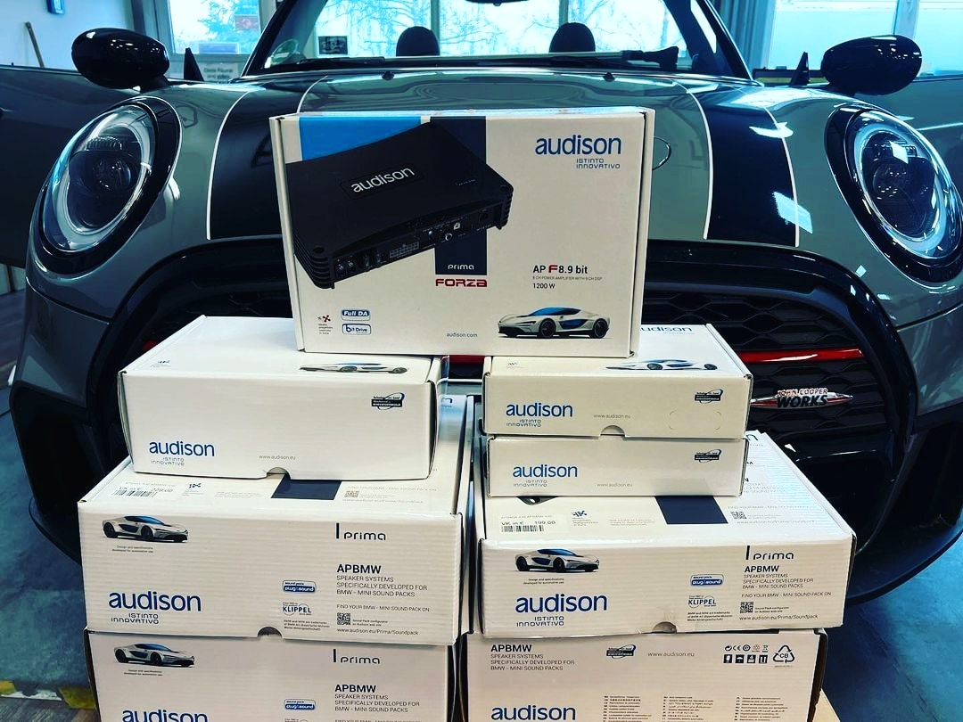 👉 <a href="/crazyworx/">crazyworx</a> One Car, One Brand and One Goal!
💯% OEM look 
💯% can be retrofitted 
💯% Invisible 
💯% passion for Audison 🇮🇹🎵

#Audison #SoundPack #minif57