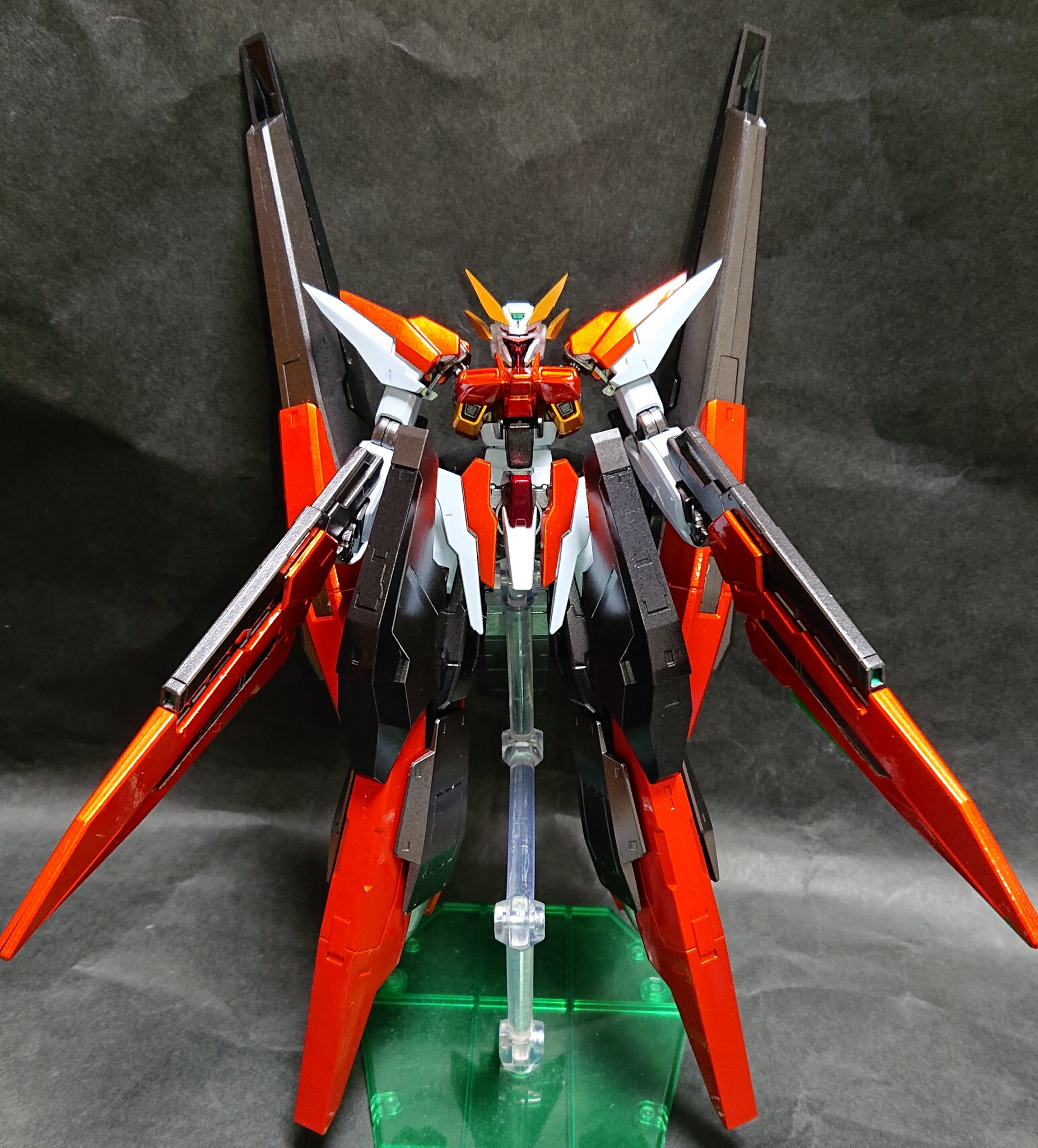 ショタロリ皇帝 カイザー ガンダム ガンプラ ガンダムoo Hg ガンダムハルート 最終決戦仕様 マルートモード 塗装完成 通常ハルート出てから実に12年経ちようやくマルートモードが公式から出た喜びを噛み締めながら作成した T Co Juubk6hxg5
