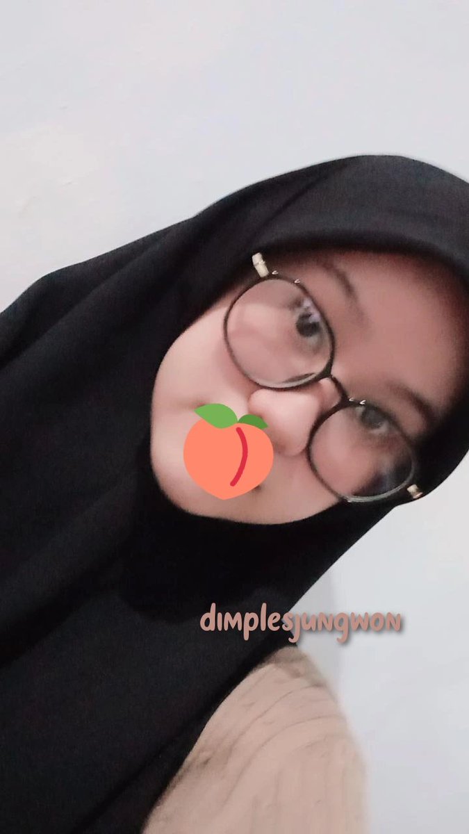 DimplesJungwon's tweet photo. it's just me n my twinnem🤓 

#ENSD #ENGENESelcaDay #JUNGWON #ENHYPEN @ENHYPEN_members https://t.co/1z8LFn3Et7