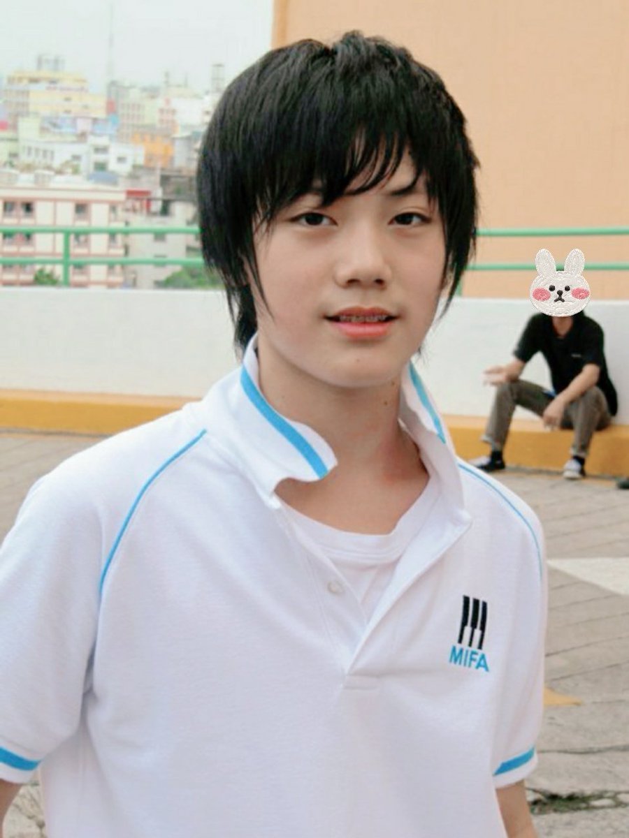 teebangcare's tweet photo. ไม่แปลกใจ ที่แก๊งโอลีฟมาเล่าว่าเจอน้องคนนึงมาเรียนเต้นที่มีฟ้า หล่อน่ารักจนต้องตามกรี๊ด ผมบ้อบ ดัดฟัน ใครจะต้านเธอล์ ถ้าเราเจอตอนนั้นเราจีบ https://t.co/m0nmIaEzfI