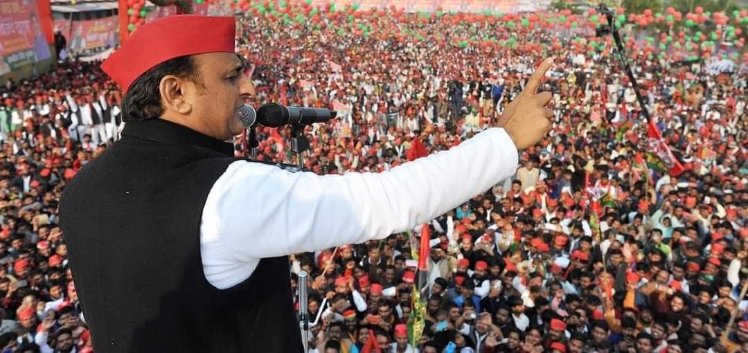 SPAshutoshU's tweet photo. बस 63 दिन शेष हैं
आ रहे अखिलेश हैं

@yadavakhilesh @samajwadiparty https://t.co/gw920mJh5U