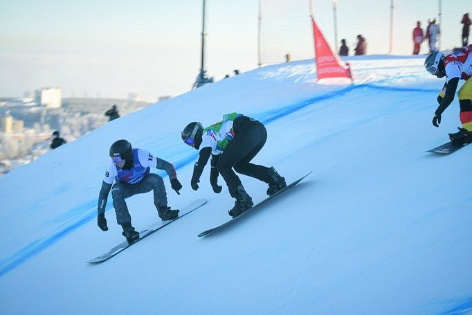 AdamDicksonSBX's tweet photo. 7th place here in Russia for the first of two races! We get to do it all over again tomorrow! 
.
PIC: @fissnowboard 
.
#racing #workdcup #sbx #snowboardcross #race #snow #russia https://t.co/9GeobDt3MW