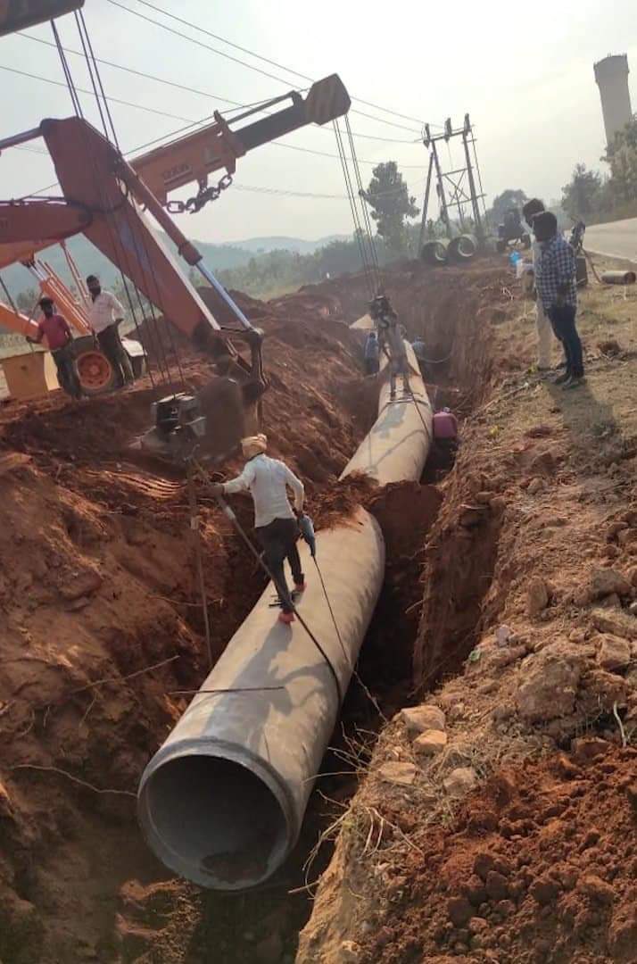 GKDwivediIAS's tweet photo. Rs. 700 Crores Uddanam Drinking Water Project Works in Srikakulam District Are In full Progress.

700 కోట్ల అంచనా తో మొదలైన  ఉద్దానం డ్రింకింగ్ వాటర్ ప్రాజెక్ట్ పనులు శరవేగం గా సాగుతున్నాయి. https://t.co/F69aew68ng