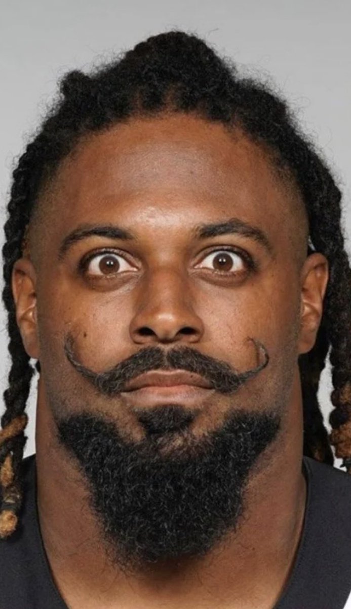 StudioGeek's tweet image. When Matt Ryan goes to sleep tonight he will dream of @camjordan94 #Levelz #WhoDat