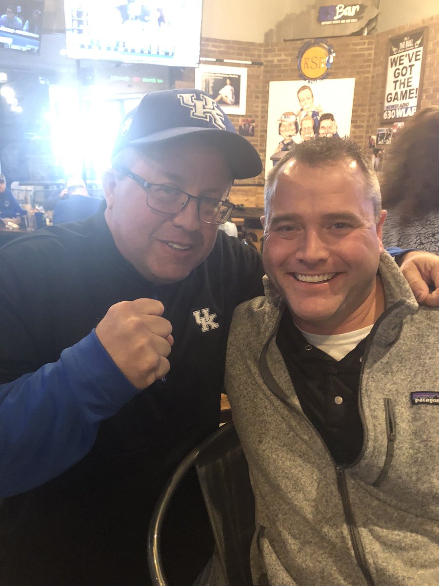 Good for <a href="/KeithBrownPG1/">KeithBrownPG</a> to see <a href="/ryanlemond/">Ryan Lemond</a> at KSBar!  Thanks guys!